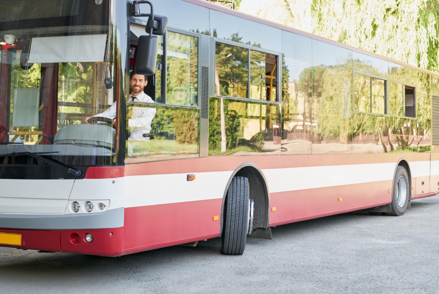 Nowe połączenia autobusowe w Józefosławiu i Julianowie: zmiany w kursach linii L33 i L39