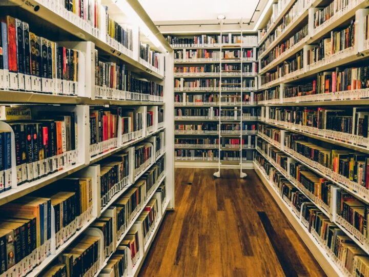 Listopad w Bibliotece: Odkryj Siłę Swojej Pasji!