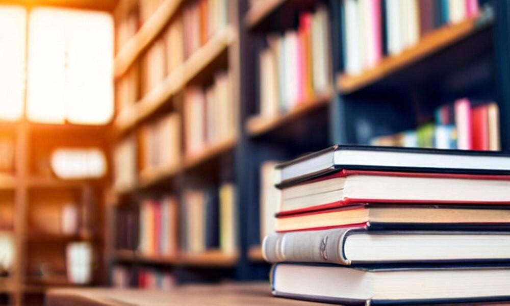 Kreatywność w Bibliotece: Dołącz do całorocznego konkursu Kropka!