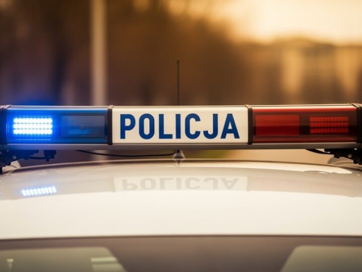 Rozmowa przez telefon na rowerze? 18-latek zapłacił za nieuwagę 500 złotych
