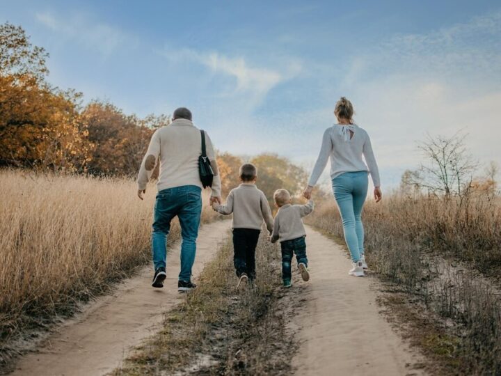 Dzień Seniora: Uhonorowanie mądrości i wkładu starszych pokoleń w społeczność