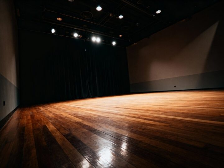 Młodzieżowe Talenty w Akcji: Festiwal Teatrów Amatorskich w Powiecie Piaseczyńskim!