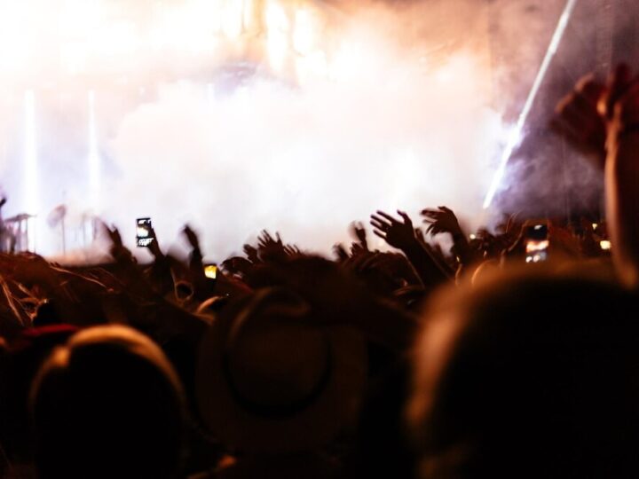 Góra Kalwaria w nowym świetle: wernisaż wystawy fotograficznej!