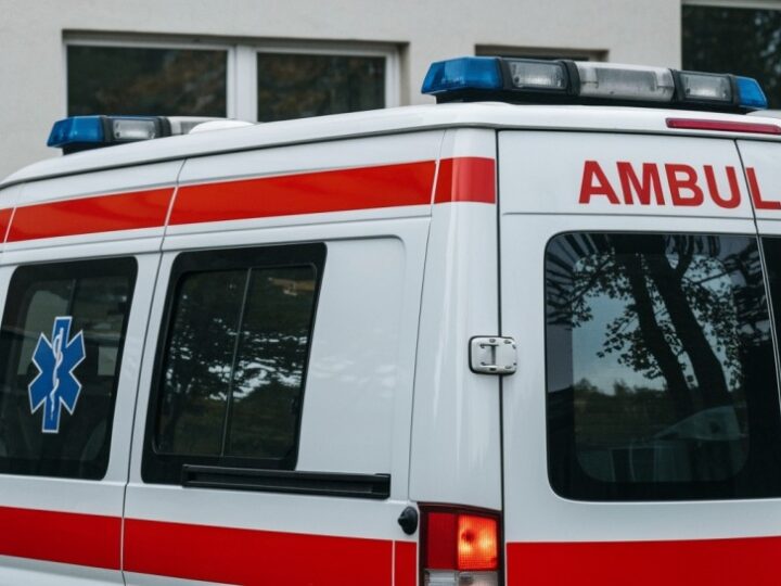 Dzielnicowi z Prażmowa uratowali zaginioną 74-latkę w krótkim czasie