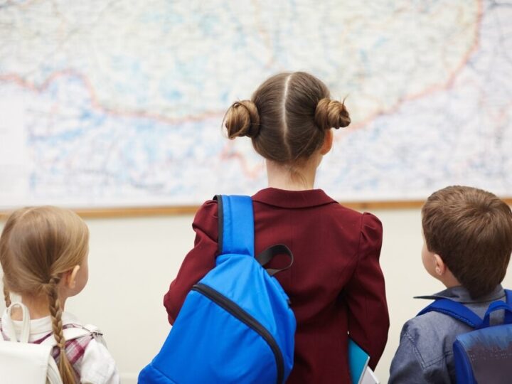 Seniorki odkrywają cyfrowe tajemnice w piaseczyńskiej bibliotece
