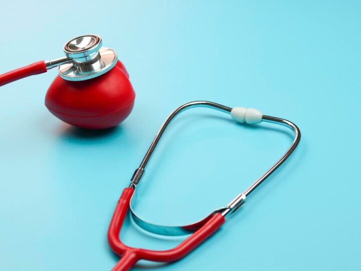 Mężczyźni w Konstancinie-Jeziornie skorzystali z akcji zdrowotnej Niebieski Listopad