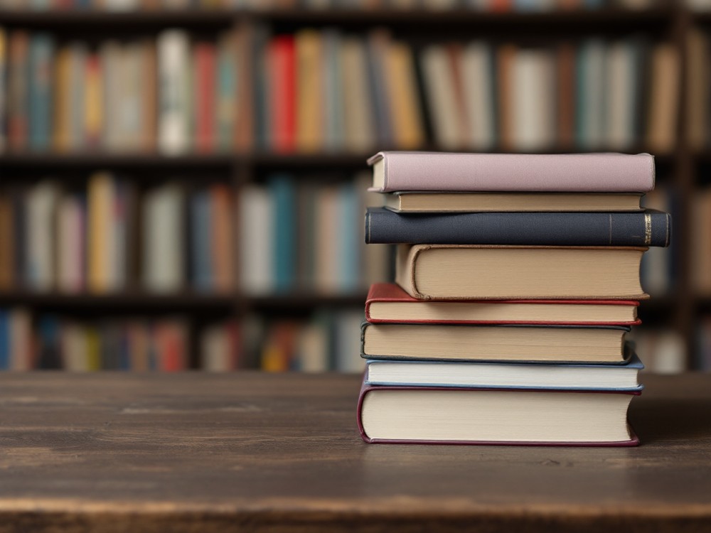 Enola Holmes w Młodzieżowym Klubie Książki – „Zaginięcie markiza”