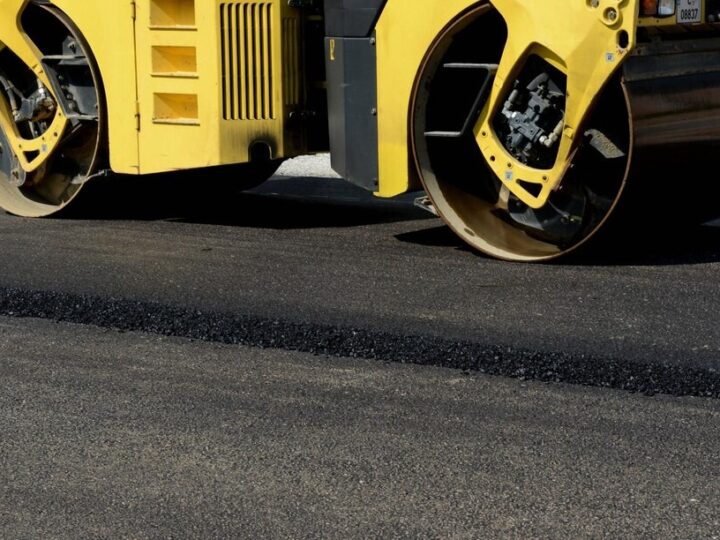 Zezwolenie na rozbudowę drogi wojewódzkiej nr 722 w Jazgarzewie i Wólce Pęcherskiej