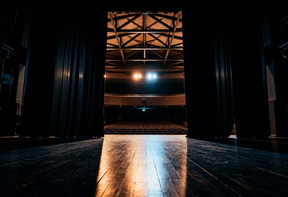 Teatr Etna z Piaseczna triumfuje na festiwalu w Warszawie zdobywając Złoty Galimatias