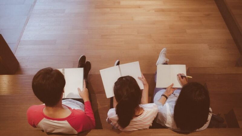 Bezpieczniejsza przyszłość: nowa platforma e-learningowa w Powiecie Piaseczyńskim