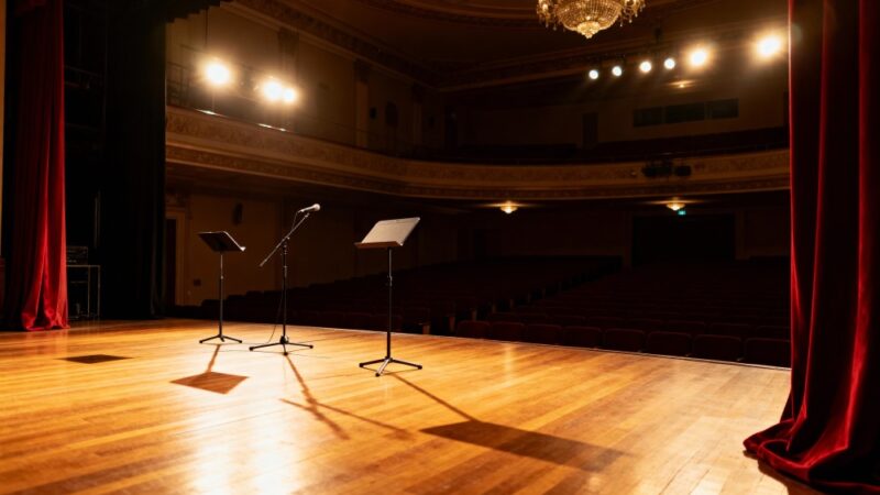 Opera Otwiera Drzwi do Teatru Bajka