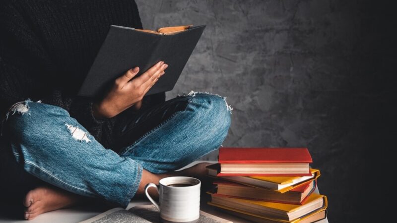 Kurs komputerowy dla seniorów 60+ – podstawy obsługi sprzętu