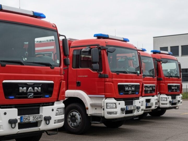 Nowe wyposażenie OSP Gassy: strażacy zyskują na bezpieczeństwie i komforcie