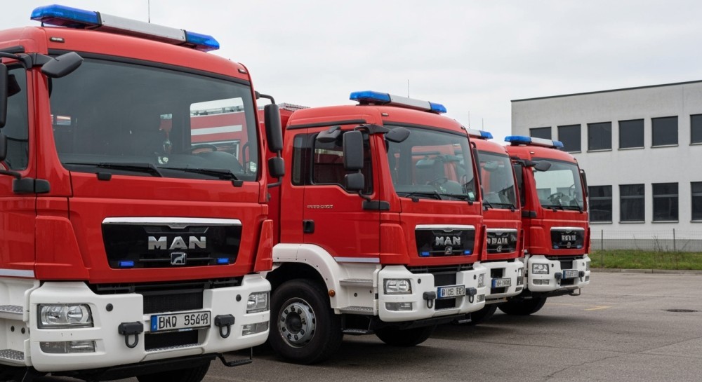 Nowe wyposażenie OSP Gassy: strażacy zyskują na bezpieczeństwie i komforcie