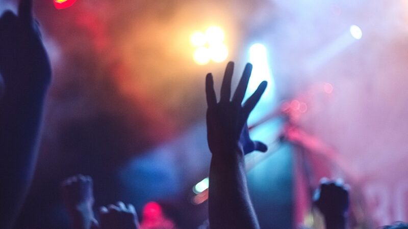 Potańcówki na Kisielu: Lato 2026 w Piasecznie