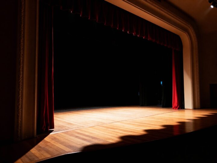 Teatr Walizka: Rodzinne Warsztaty dla Maluchów i Ich Rodziców