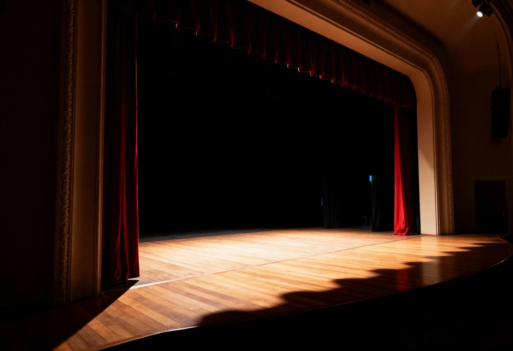 Teatr Walizka: Rodzinne Warsztaty dla Maluchów i Ich Rodziców