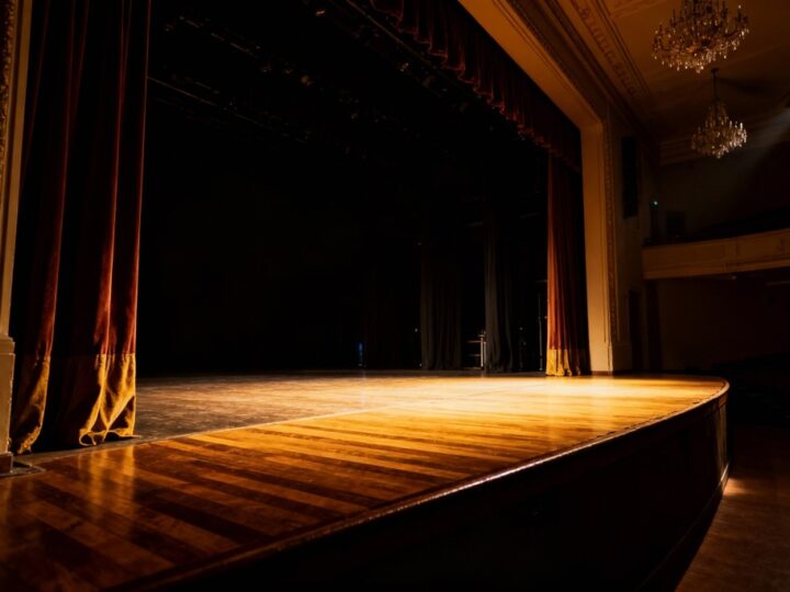 Improwizacyjny spektakl Akt VIII już 17 kwietnia!