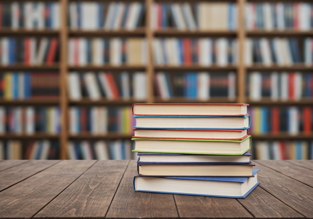 Miłość w literaturze: Czwartkowy Klub Książki w kwietniu 2026