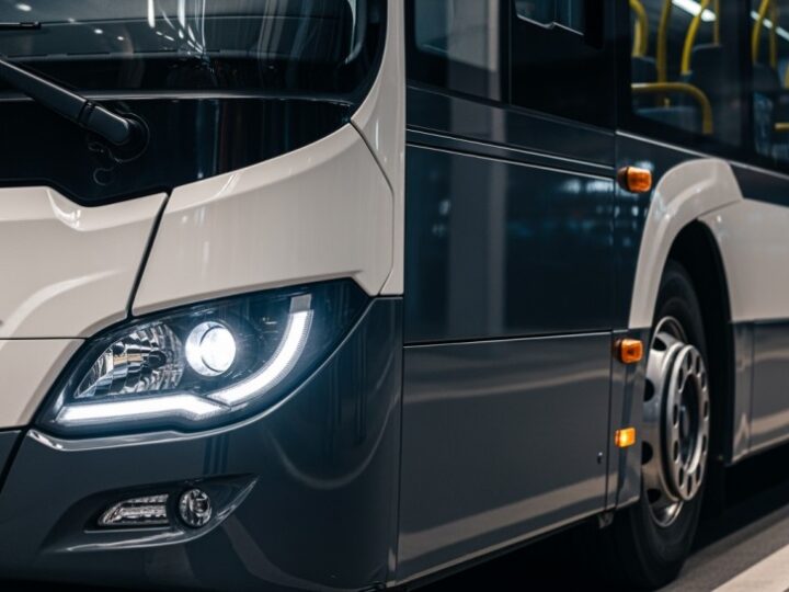 Wniosek o montaż ławek na przystankach autobusowych przy ulicy Sienkiewicza