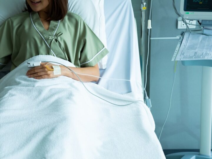 Infolinia wsparcia dla chorych na Alzheimera startuje w październiku 2025 roku