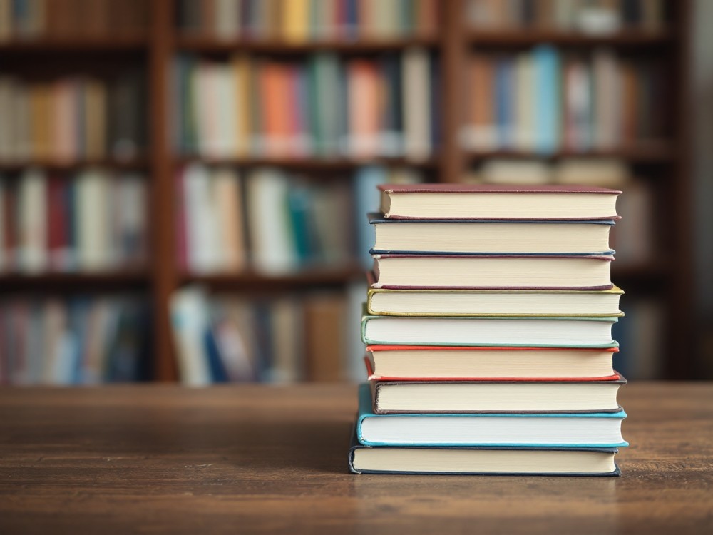 Robi King w Piasecznie: poznaj tajemnice jego debiutu literackiego!