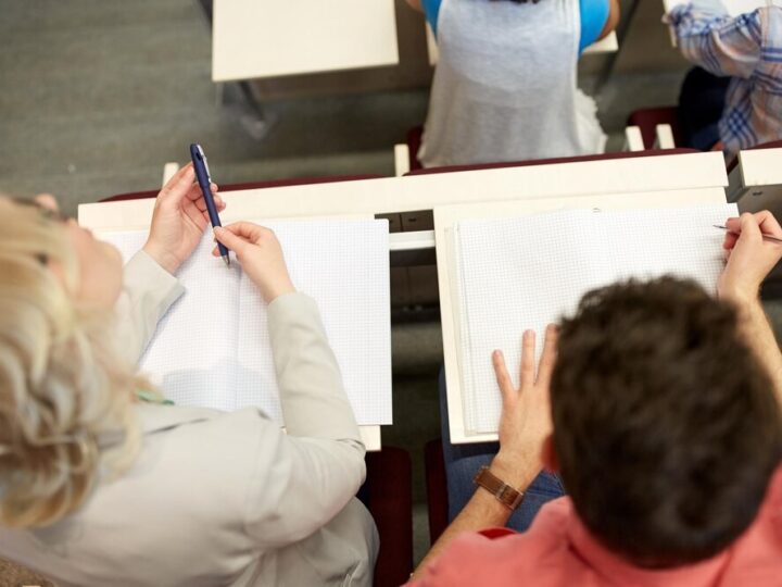 Sędzia Wesołowska ostrzega młodzież w Konstancinie-Jeziornej przed współczesnymi zagrożeniami