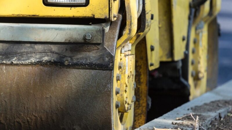 Utrudnienia na ul. Przesmyckiego: Całkowite zamknięcie drogi i prace na Julianowskiej