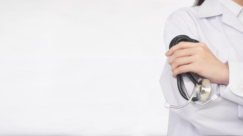 Przedszkolaki z Julianowa uczą się bezpieczeństwa i poznają policjantów