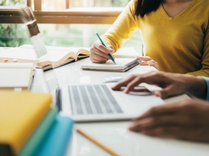 Kurs komputerowy dla seniorów – startuj z podstawami!