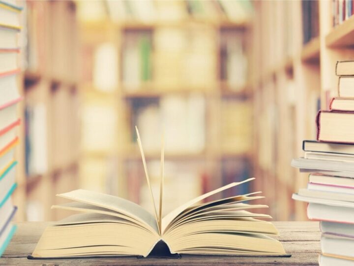 Regał bookcrossingowy dla dzieci zagościł w Konstancinie-Jeziornie!