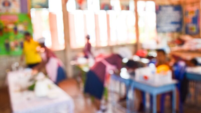 Nowa sala gimnastyczna w Uwielinach: lepsze warunki dla uczniów Gminy Prażmów