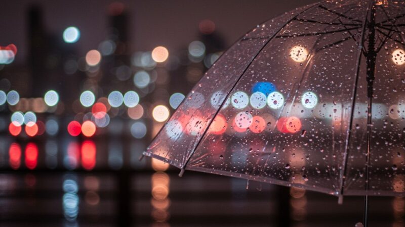 Ostrzeżenie meteorologiczne: Silny wiatr do 85 km/h nadchodzi!