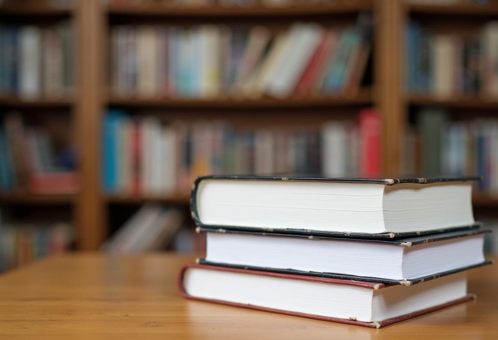 Zaginiona opowieść czeka na odkrycie – dołącz do bibliotecznego questu!