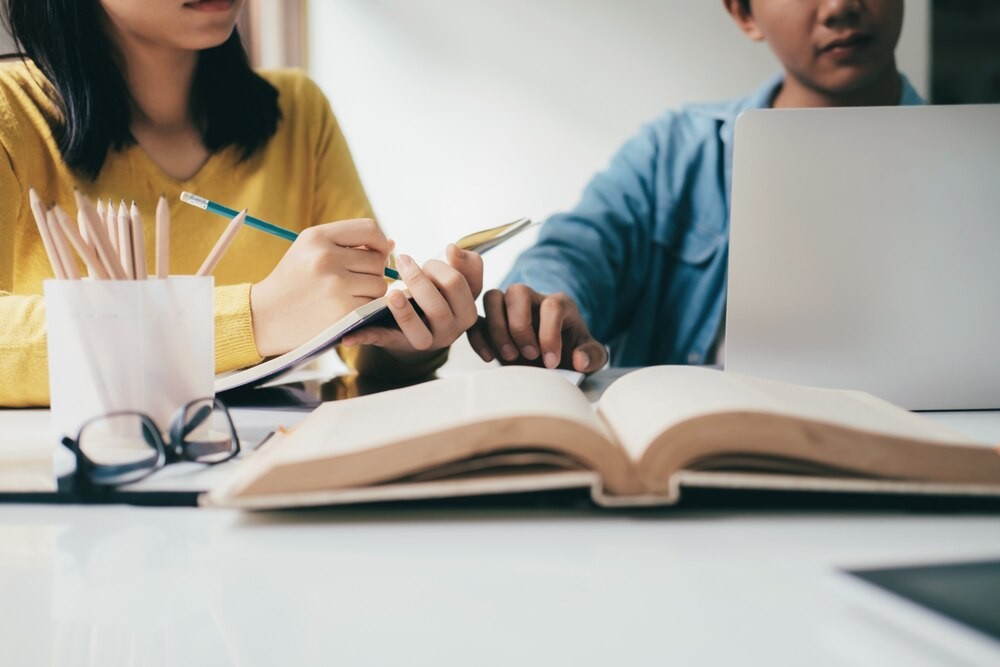 Uczniowie z Góry Kalwarii odkrywają sekrety gospodarki wodnej podczas edukacyjnej wizyty