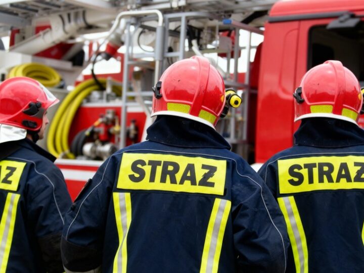 Gminny Dzień Strażaka w Konstancinie-Jeziornie: radość, atrakcje i wspólne wspomnienia