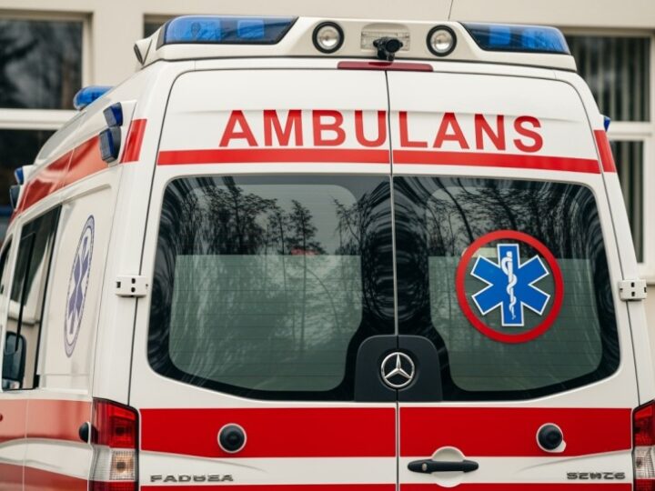 Bezpieczne podróże: Jak rodzice i nauczyciele mogą skontrolować kierowców i autokary