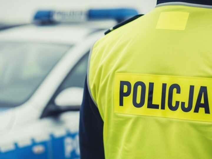 Pijany kierowca z zakazem i żona próbująca wręczyć łapówkę w złotej obrączce!